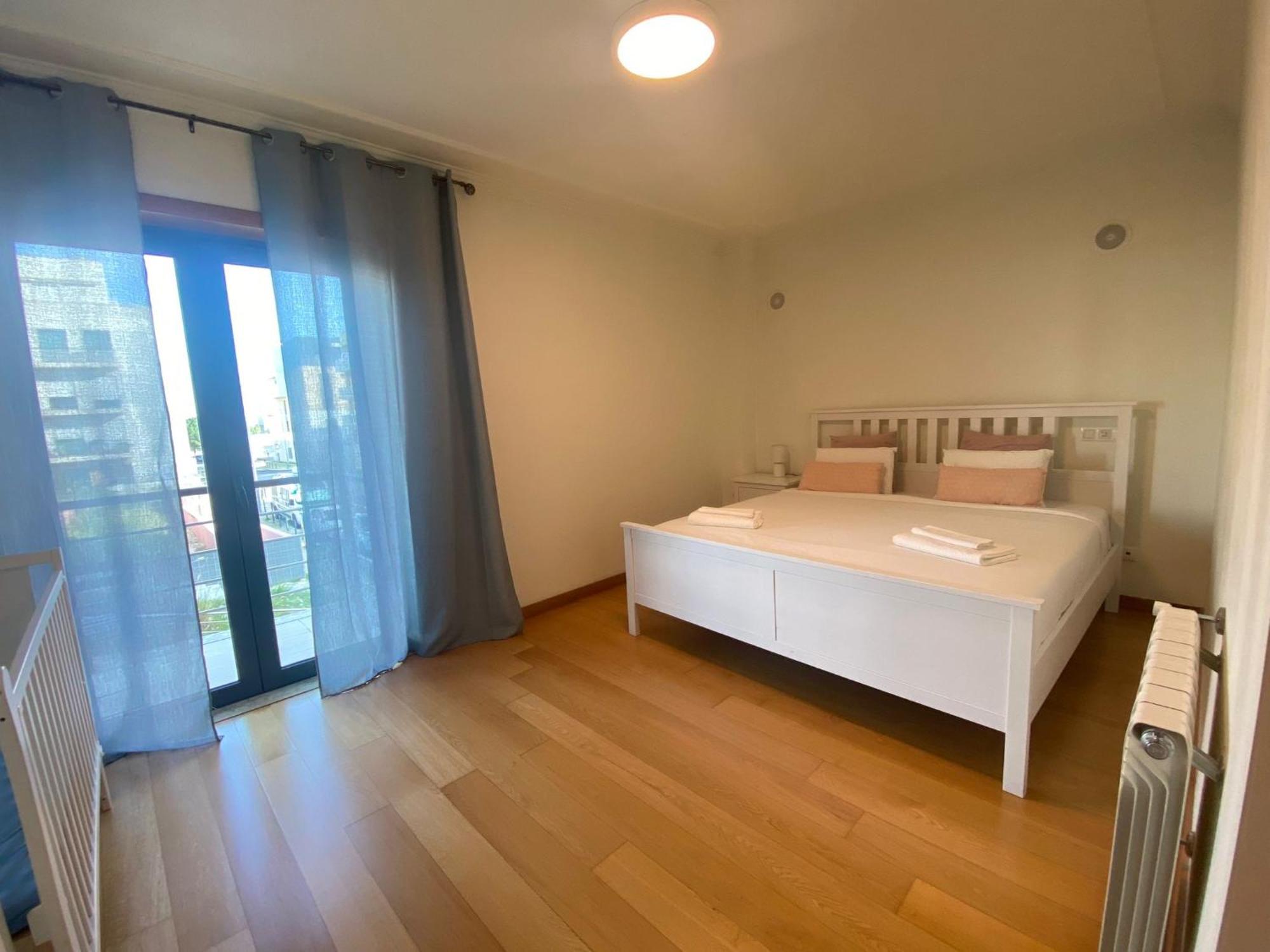 Apartment Bom Dia Parque Nacoes Lisboaz